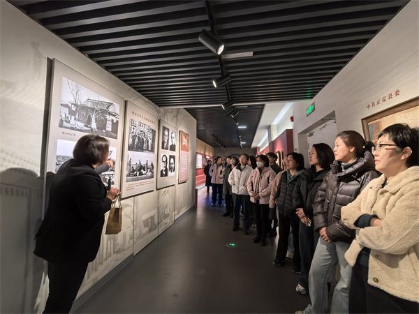 博物館1.jpg 博物館1.jpg